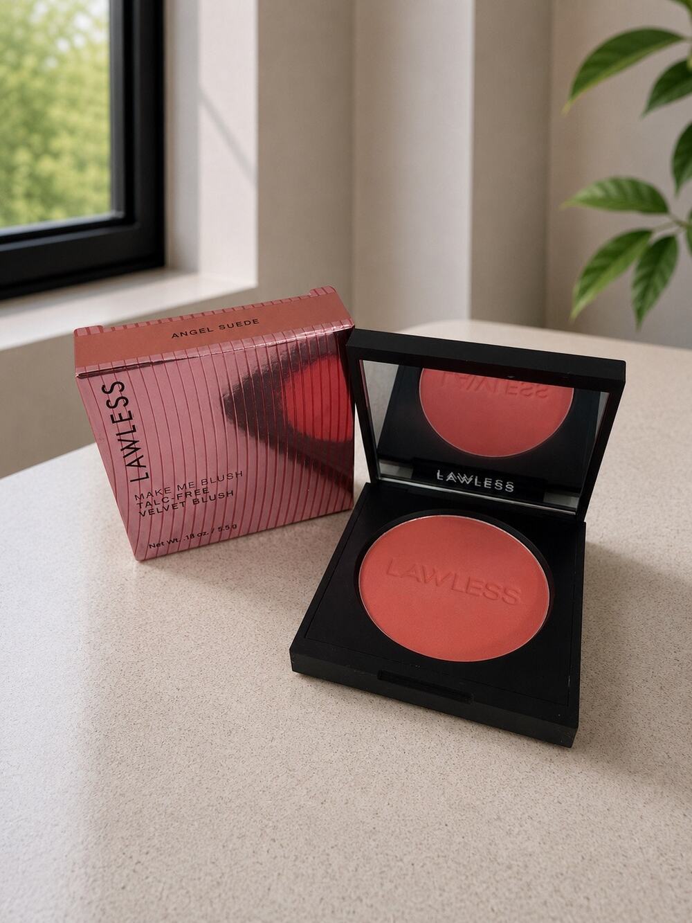 $34 New Lawless Make Me Blush Velvet Blush Angel Suede 5.5g